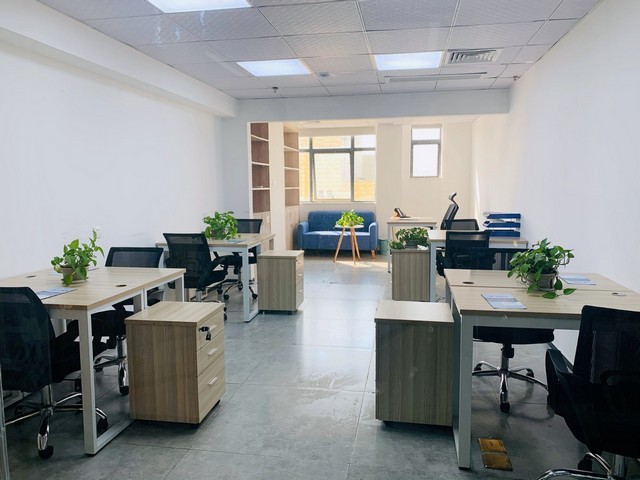 宁波夹胶弯钢玻璃